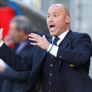 kaiyun-苏宁备战搭建“临时增援团” 国米青训名帅现身督训